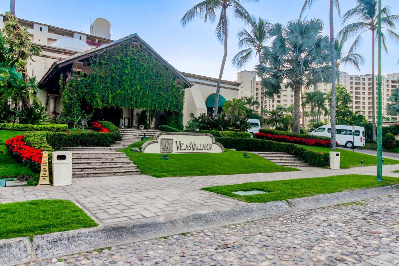 Velas Vallarta Apartment